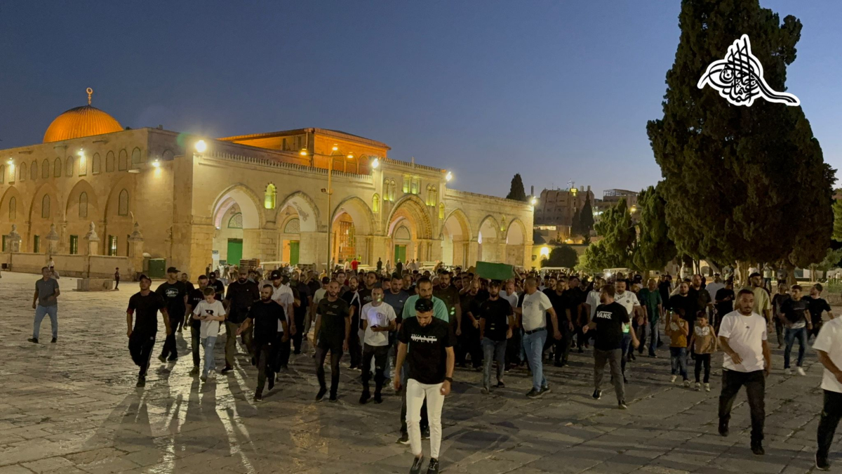 القدس تودّع الشابين بهاء الشويكي وأمين زعرور ضحيتَي حادث الغرق في يافا