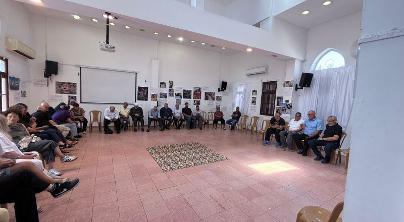 لجنة المتابعة: بدء الاضراب عن الطعام ضد حرب الإبادة والتجويع والتهجير