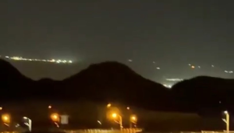 الحرس الثوري يطلق صواريخ على قواعد أمريكية في الأردن وال...
