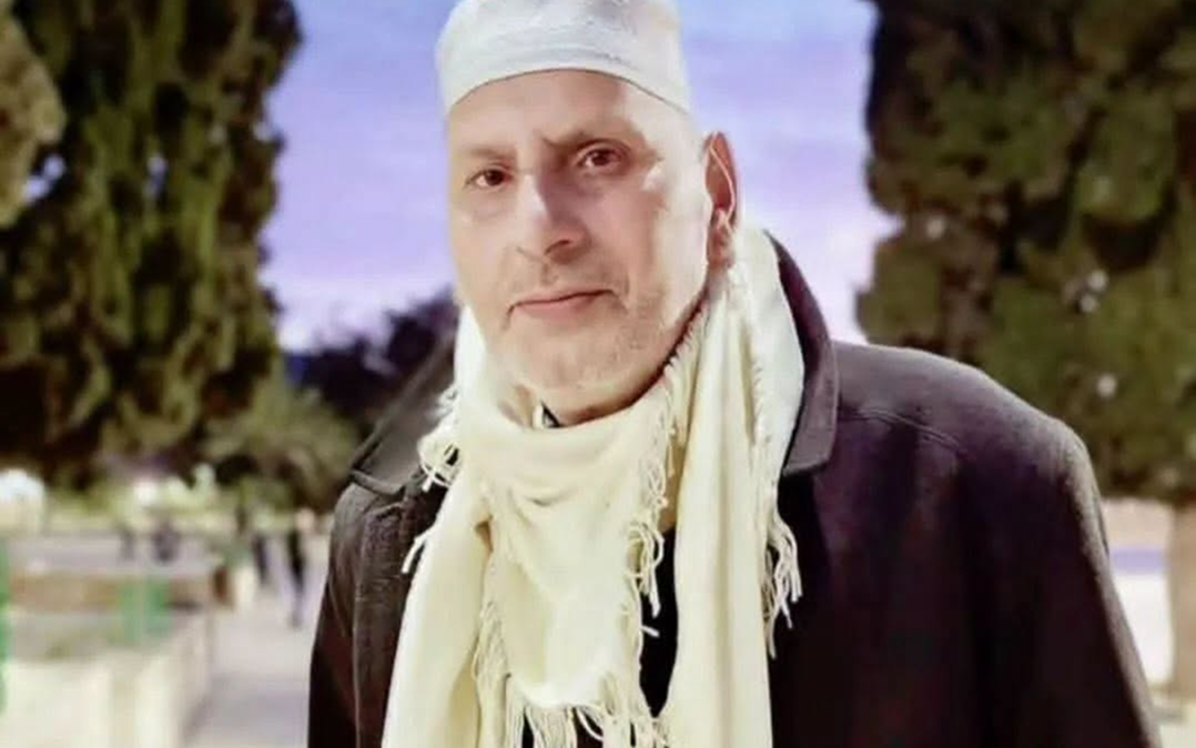 وفاة الشيخ ناجي القزاز .. مؤذن المسجد الأقصى منذ عام 197...