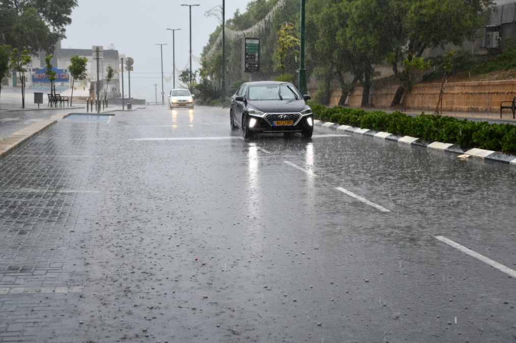 الطقس: البلاد تتأثر بمنخفض جوي بارد وماطر