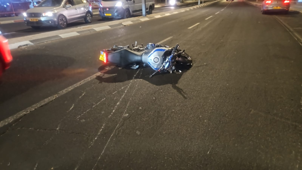 يافا: إصابة متوسطة لراكب دراجة نارية بحادث طرق ذاتي