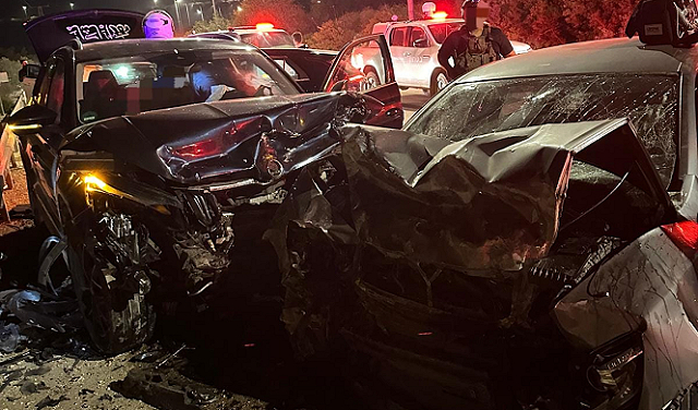 الضفة: مصرع رجل ونجله في حادث طرق قرب بلدة دير إستيا