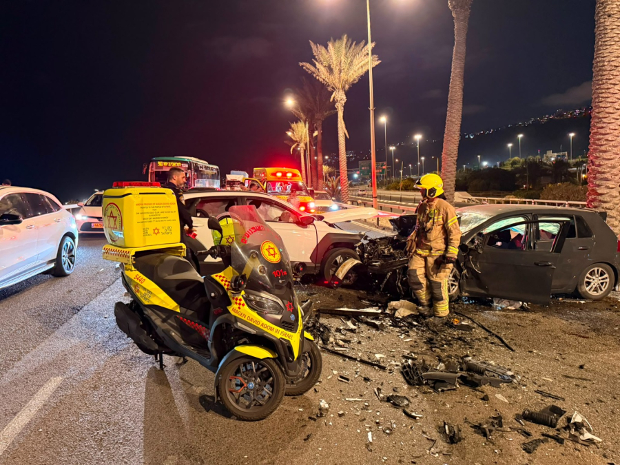 مصرع رجل وإصابة شابين بجراح خطيرة إثر حادث طرق مروع على...