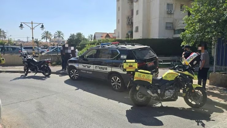 الرملة: رجل يتسبب بمقتل طليقته دهساً ويضع حداً لحياته