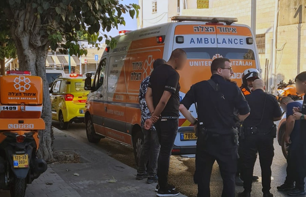 اللد : إصابة شاب (18 عامًا) بجروح طفيفة إثر حادث بين مرك...