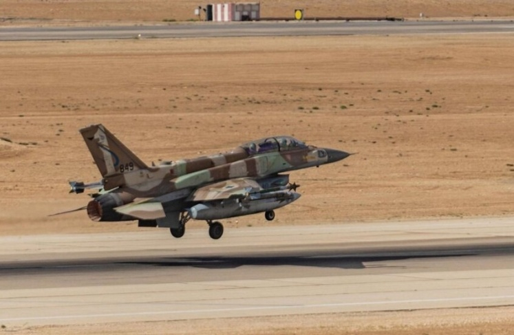 الحوثيون يتوعدون بإسقاط المقاتلات الإسرائيلية التي تقصف اليمن