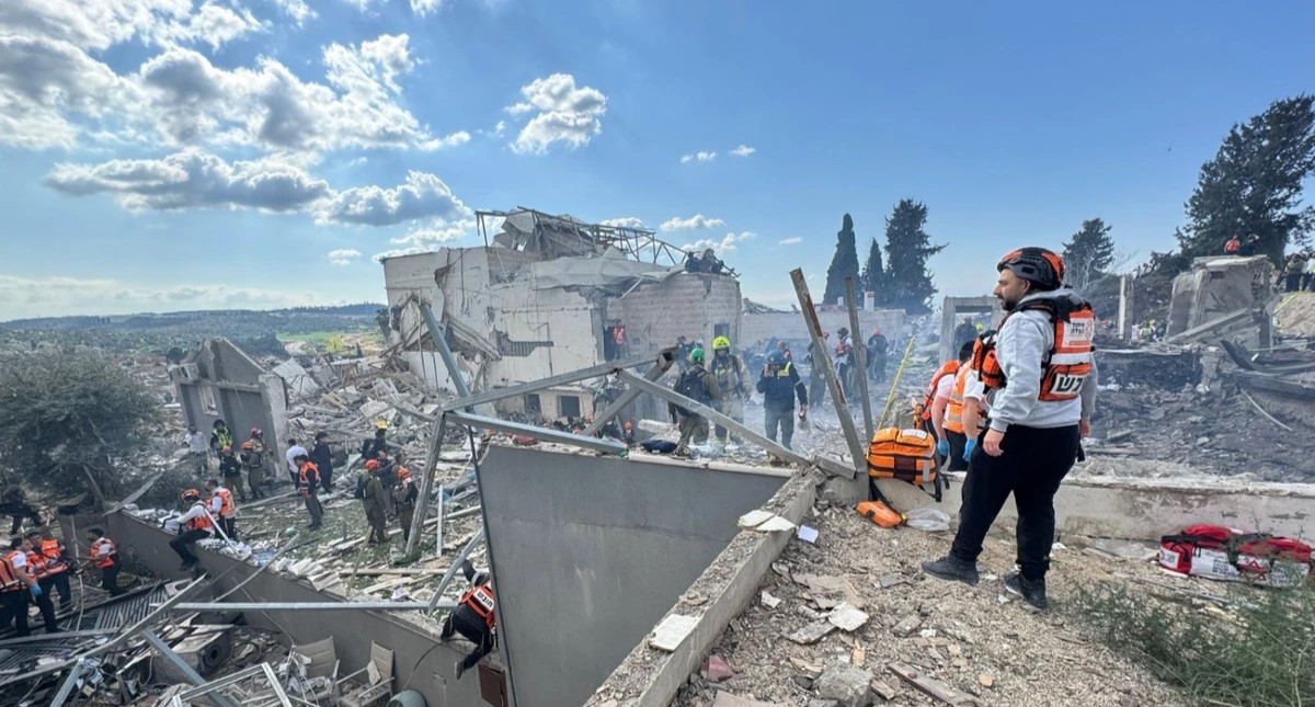 ارتفاع عدد القتلى الى 8 واصابة أكثر من 20 في قصف إيراني...