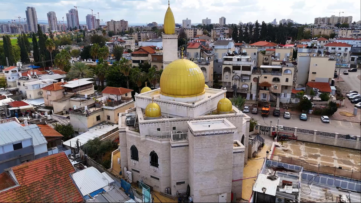 حان الآن موعد أذان المغرب حسب التوقيت المحلي لمدينة يافا وضواحيها .. صوماً مقبولاً وذنباً مغفوراً