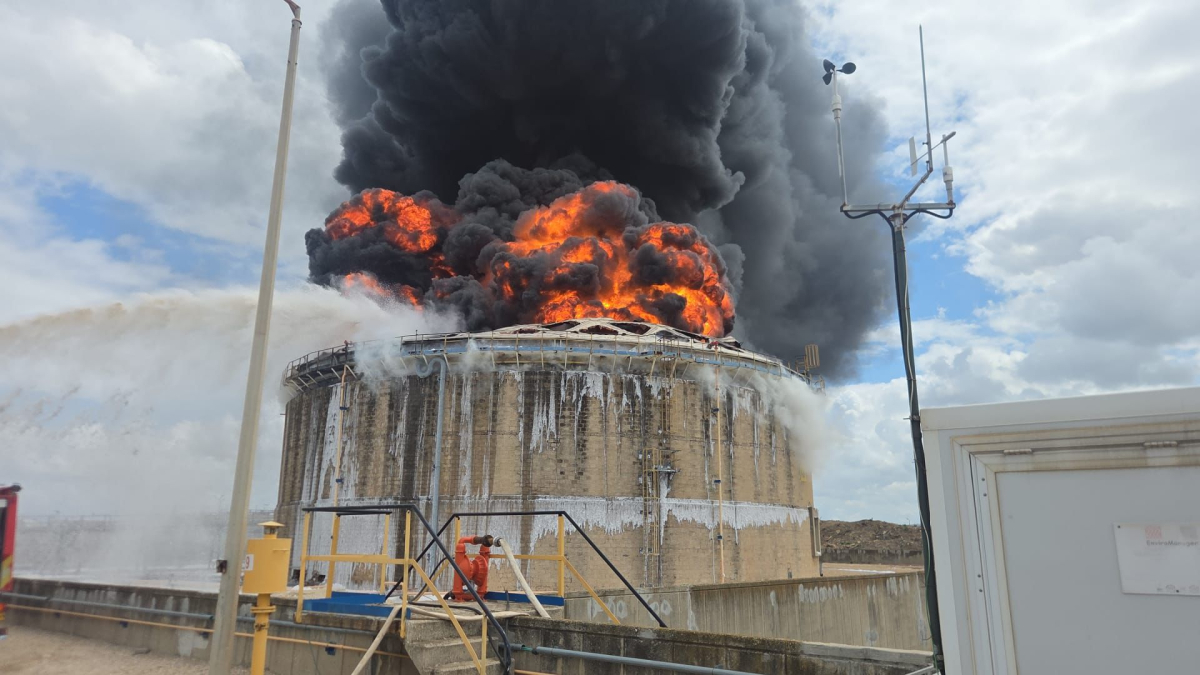 ترامب يمهل إيران أسبوعا لإنهاء الحرب ويهدد برد "قريب" بع...