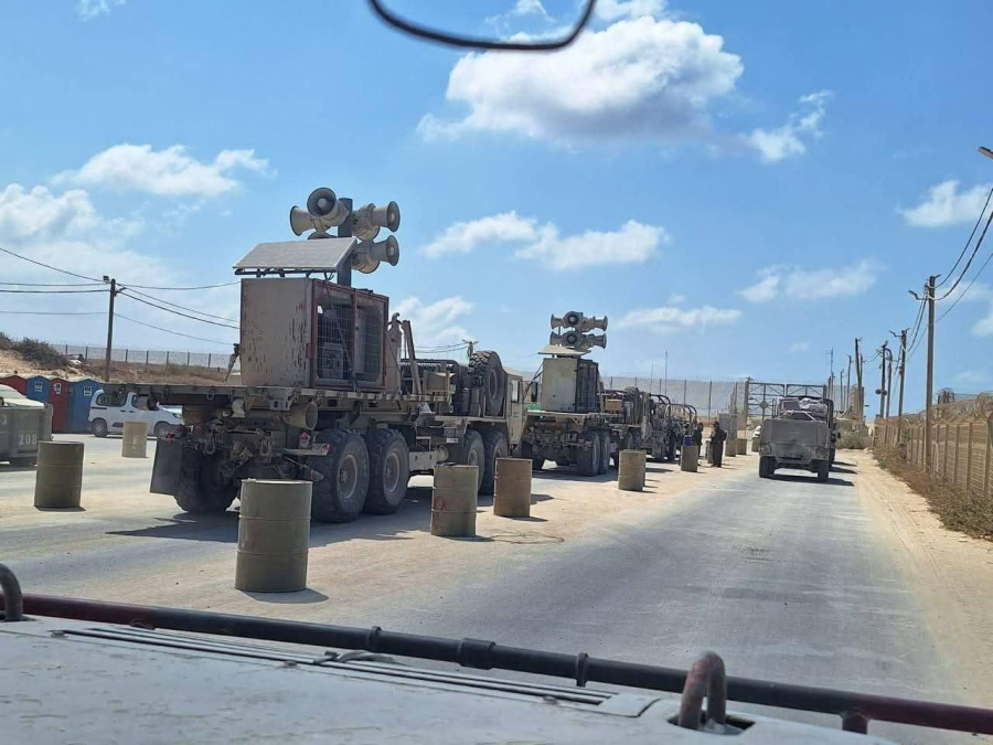 بأمر من مكتبه: مكبرات صوت عملاقة ستبث خطاب نتنياهو لسكان غزة