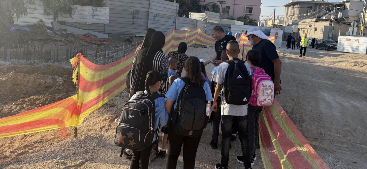 اللد: استقبال طلاب المدارس العربية بالحلويات في مستهل العام الدراسي الجديد