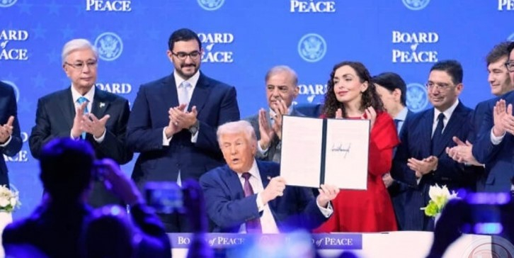 اهم ما جاء في اجتماع مجلس السلام الاول المسؤول عن ادارة...