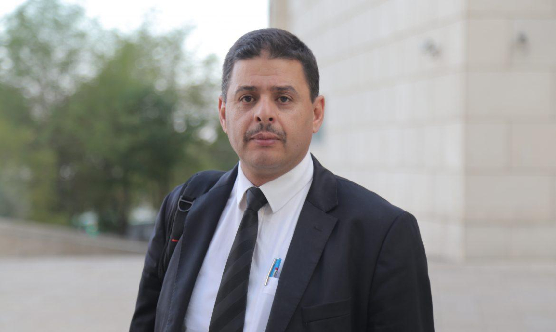 المحامي خالد زبارقة يدعو الأطفال للابتعاد عن المفرقعات ف...