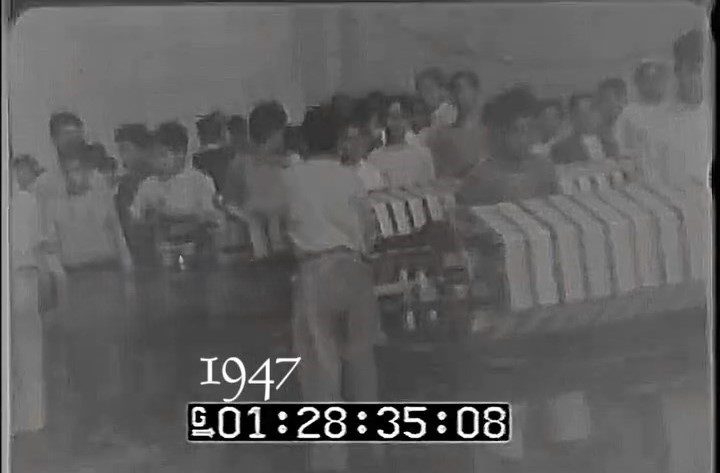 فيديو نادر من بيت دجن عام 1947 يوثّق مصنع الغزل والنسيج...