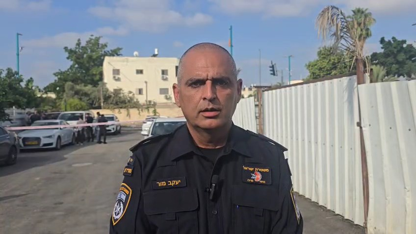 اللد: اعتقال 3 أشخاص بشبهة ضلوعهم في جريمة القتل 