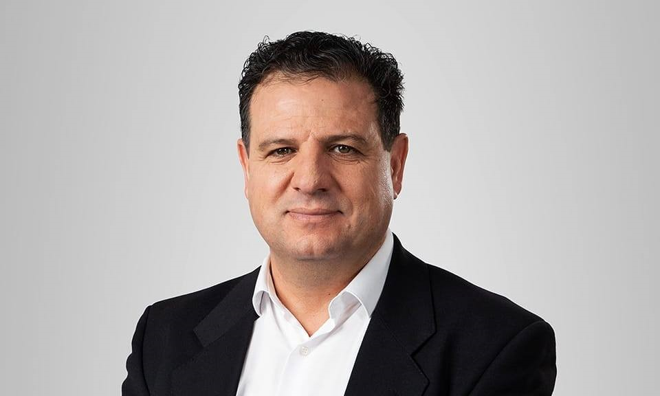 الكنيست تسقط طلب إقالة النائب أيمن عودة