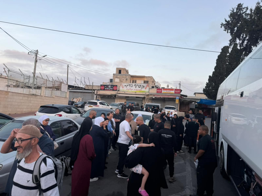 صور من انطلاق حافلات حجاج اللد والرملة إلى الديار الحجاز...
