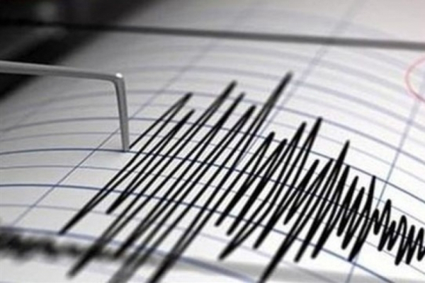 تركيا.. ثلاث هزات أرضية قوية متتالية خلال دقيقة واحدة