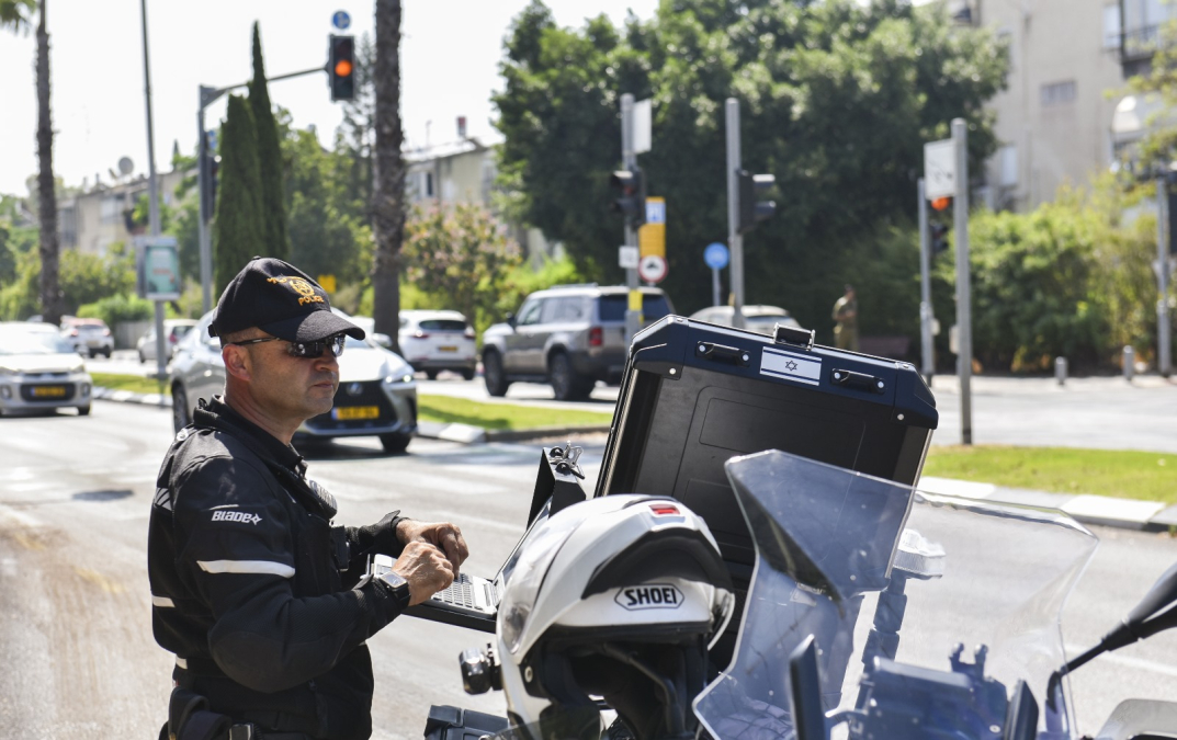 أسبوع خطير على الطرق: ضبط نحو ألف سائق يستخدمون الهاتف أثناء القيادة