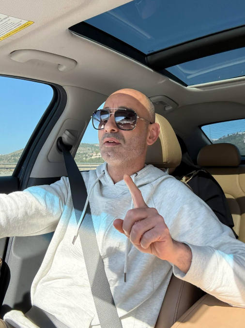 اعتقال الناشط اليافي إياد زبدة من داخل باحات المسجد الأقصى المبارك.