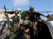 محلل عسكري إسرائيلي: جيشنا "مندهش" من قوة وتسليح حماس