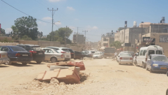 اصابة متوسطة لمواطن من الرملة بعد سرقة سيارته في قرية نعلين 