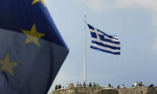 اليونان تحدّد مصير المشروع الأوروبي اليوم: أثمان الاستقلالية والتبعية