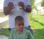 حساب الجزيرة ينشر فيديو أطفال يافا وهم يتنافسون بحفظ القرآن