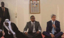 جون كيري يخطب في مسجد بجيبوتي
