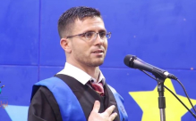 الإرادة تصنع كل شئ.. تعرّف على القصة المُلهمة للشاب تامر خلّة من غزة