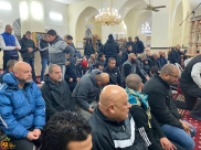 صور: المئات يحيون فريضة "الفجر العظيم" في مسجد الجبليّة بيافا