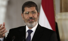 "هيئة علماء ثورة مصر" تحذر بشدة من "إعدام مرسي"