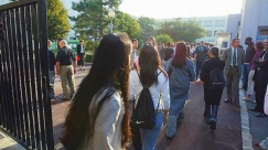 باريس.. هتف باسم داعش وطعن مدرساً