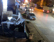 فجر اليوم: اصابة طفيفة بانفجار سيارة بقلنسوة