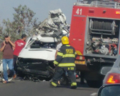 شاهد لحظة وقوع الحادث - مصرع 5 اشخاص بحادث بين مركبة وشاحنة قرب يعبد