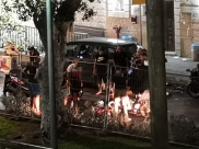 بالصور: اصابة شابين بحادث طرق بين دراجتين بمدينة يافا 