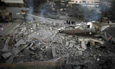 مصر : قذيفة تودي بحياة 11 فردًا من عائلة واحدة