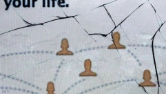 دراسة تكشف.. ماذا سيتغيّر بحياتك لو توقف فيسبوك عن العمل نهائياً