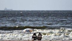  مأساة إنسانيّة في مصر.. غرق 11 شخص على شاطئ الاسكندريّة