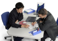 موظف يغيب 6 سنوات ولم ينتبه أحد