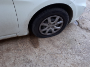  الشرطة: اعتقال مشتبهين بثقب اطارات مركبات الليلة الماضية