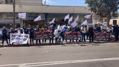 وقفة احتجاجيّة لأهالي مدينة يافا ضد شركة العميدار وسياساتها للأسبوع الثامن