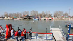 كارثة العبارة.. الضحايا تجاوزوا المئة والموصل تغلي غضبا