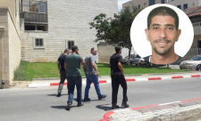   يافا: اعتقال السيد عيسى خيمل عضو لجنة اكرام الميت من بيته 