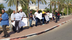 صور وفيديو: وقفة تضامنية أمام سجن الرملة مع الأسيرة هبة اللبدي 