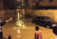 بالصور: حي المحطة في مدينة اللد يعيش تحت حصار مياه الأمطار 