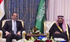 فيديو: السيسي حصل على 40 مليار دولار وقال للمصريين "ما فيش"