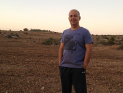 مجموعة من قصائد كتبها "صلاح وحيدي" من مدينة الرملة 