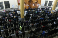  فيديو: في غزة - أصبحت صلاة الفجر أكثر من صلاة الجمعة